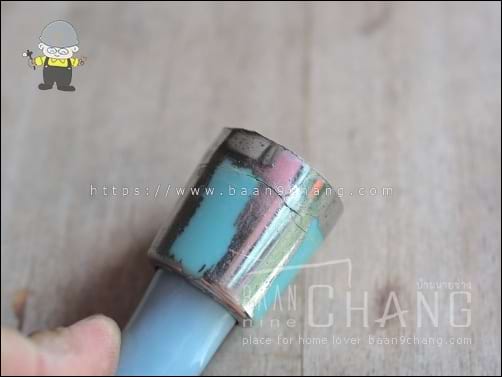 รอยแตกของข้อต่อสายฝักบัว ตกพื้นทีเดียว ได้งานเพิ่มเลย